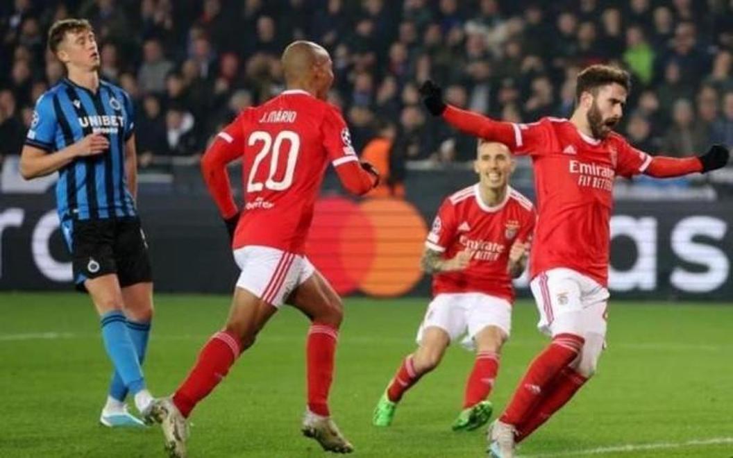 关于阿森纳主场大捷,球员赛后激动庆祝胜利,的是对于开始的人这么.的信息 关于阿森纳主场大捷,球员赛后激动庆祝胜利,的是对于开始的人这么.的信息