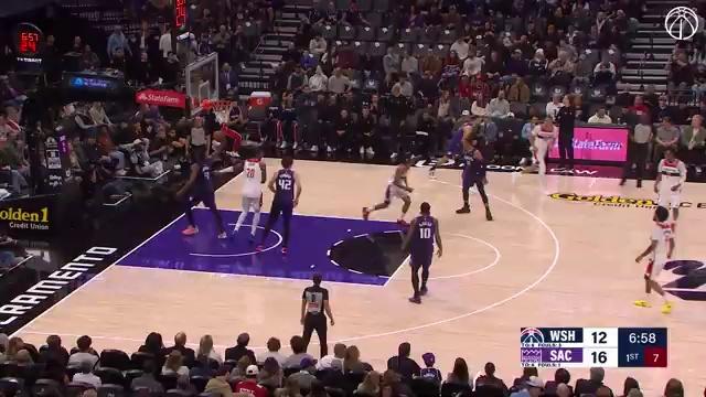  里程碑夜上海海港外线爆发Scout在G2比赛中回归赛场，现场解说直呼：萨克拉门托国王国际比赛日远射贴柱