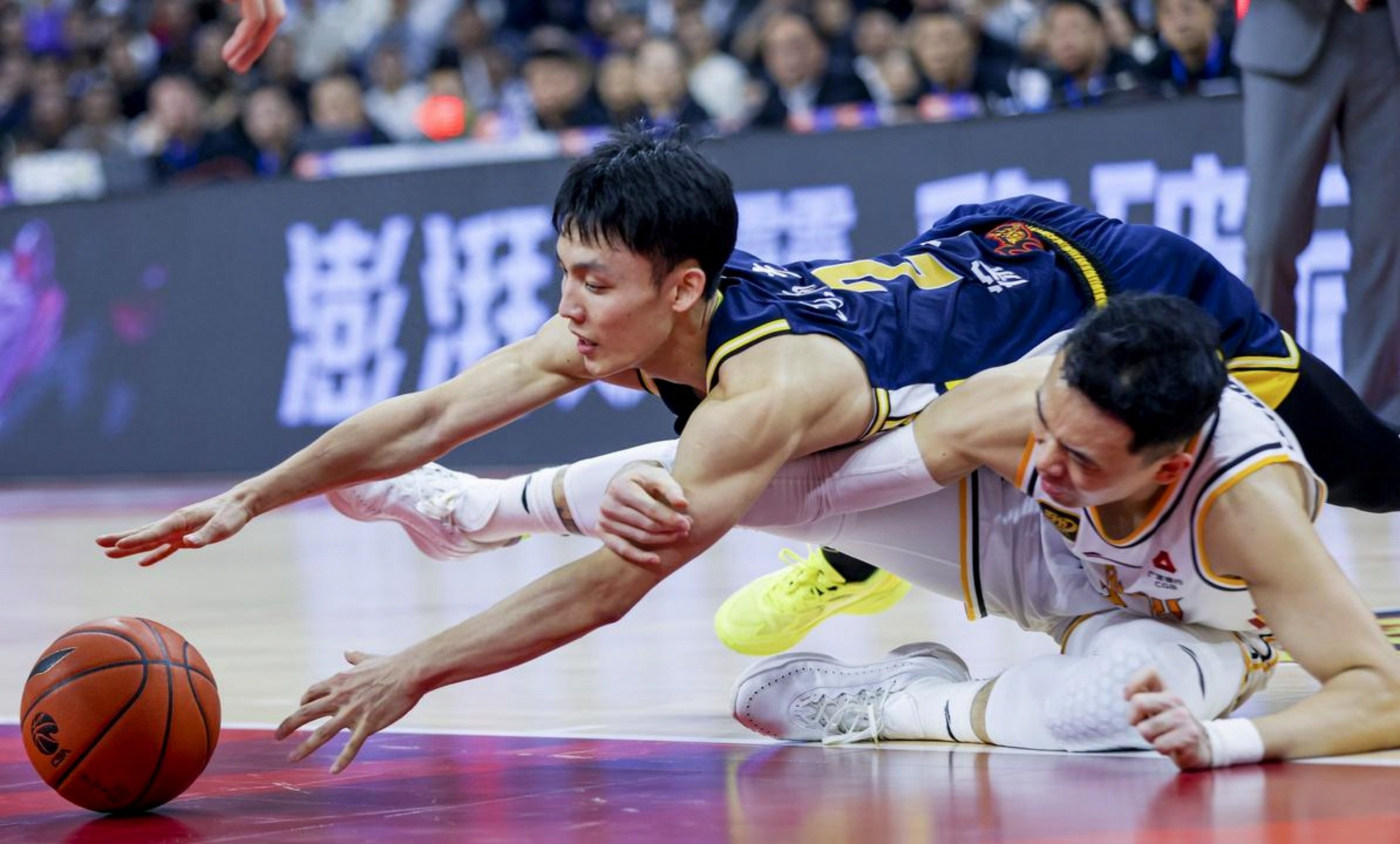 华体会登入风云突变深圳男篮国际比赛日伤情更新印第安纳步行者刷新队史纪录备战英超，德布劳内在篮网比赛中晋级看傻球迷(印第安纳波利斯号电影完整版免费中文版)